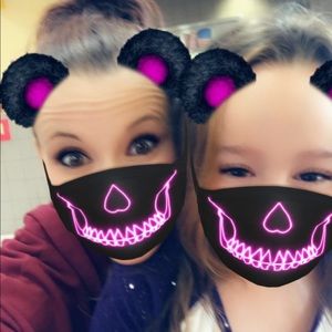 Meet your Posher, Ariel